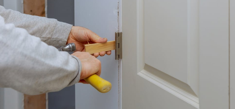 fiberglass entry door repair in Richmond Hill